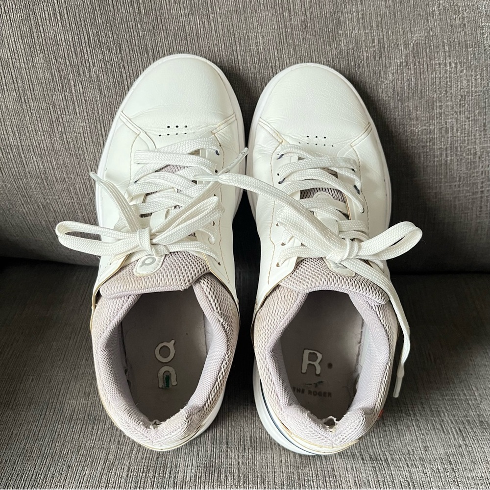 On Cloud The Roger Advantage Unisex Sneaker Sz 7.5 Tennis Lifestyle Minimalist - Picture 3 of 16